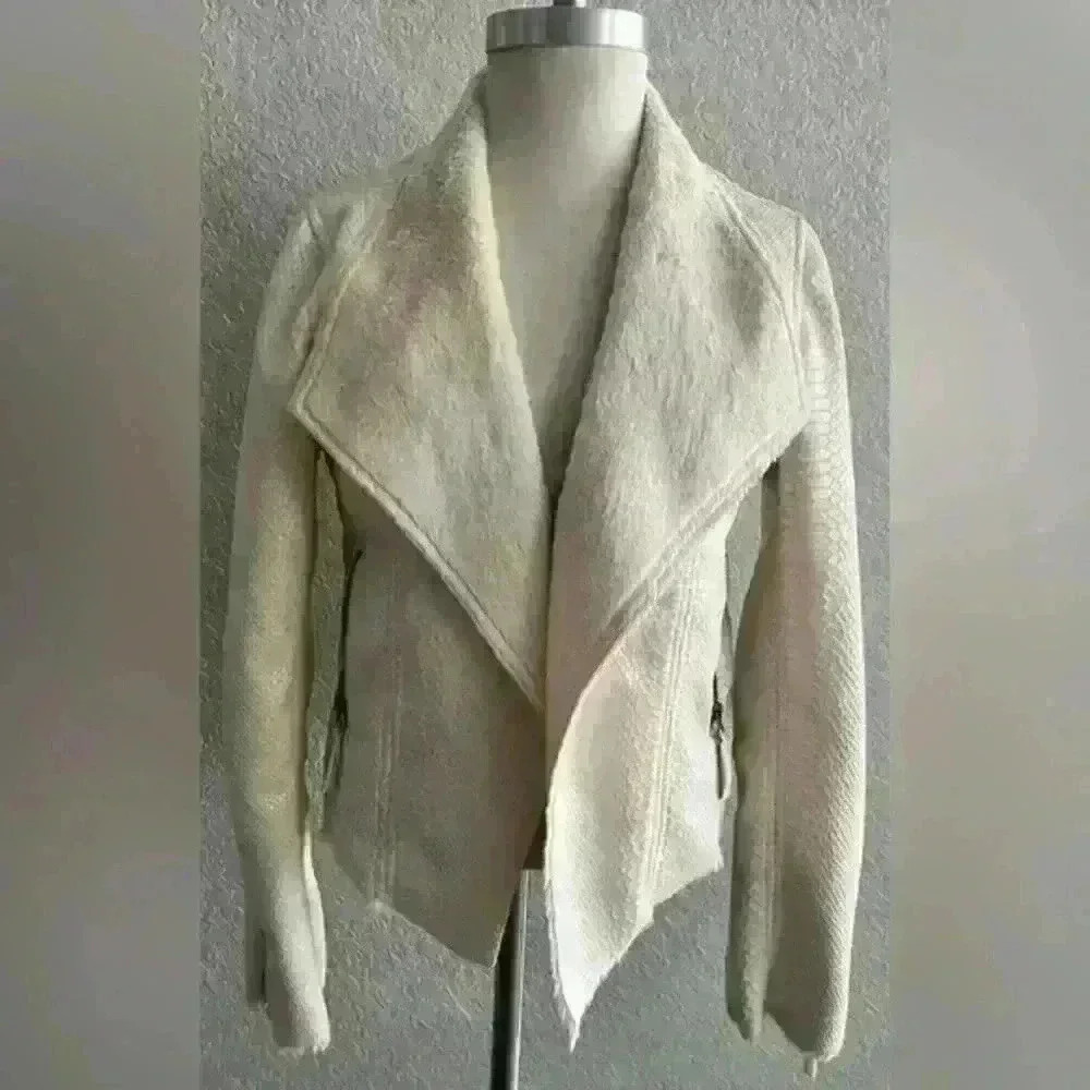 NWOT Buckle Black ivory Faux Snake Skin Fur open Jacket womens Size L